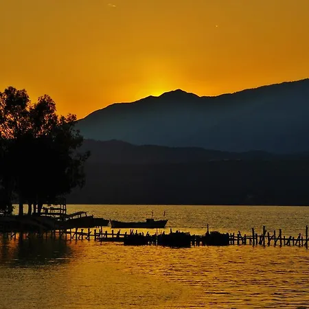 Beymelek Tas Evler * Demre