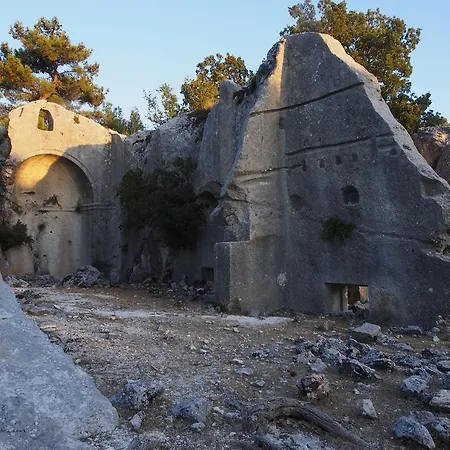 Casa de Campo Beymelek Tas Evler *