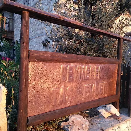 Beymelek Tas Evler *